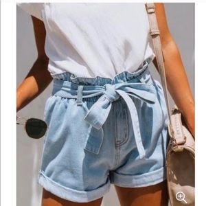 BDG High waist Paper Bag Belted Shorts Sz 29